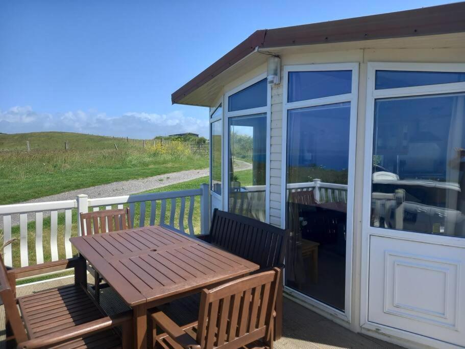 Bay View - Fantastic Views Of Whitsand Bay Torpoint Exterior photo